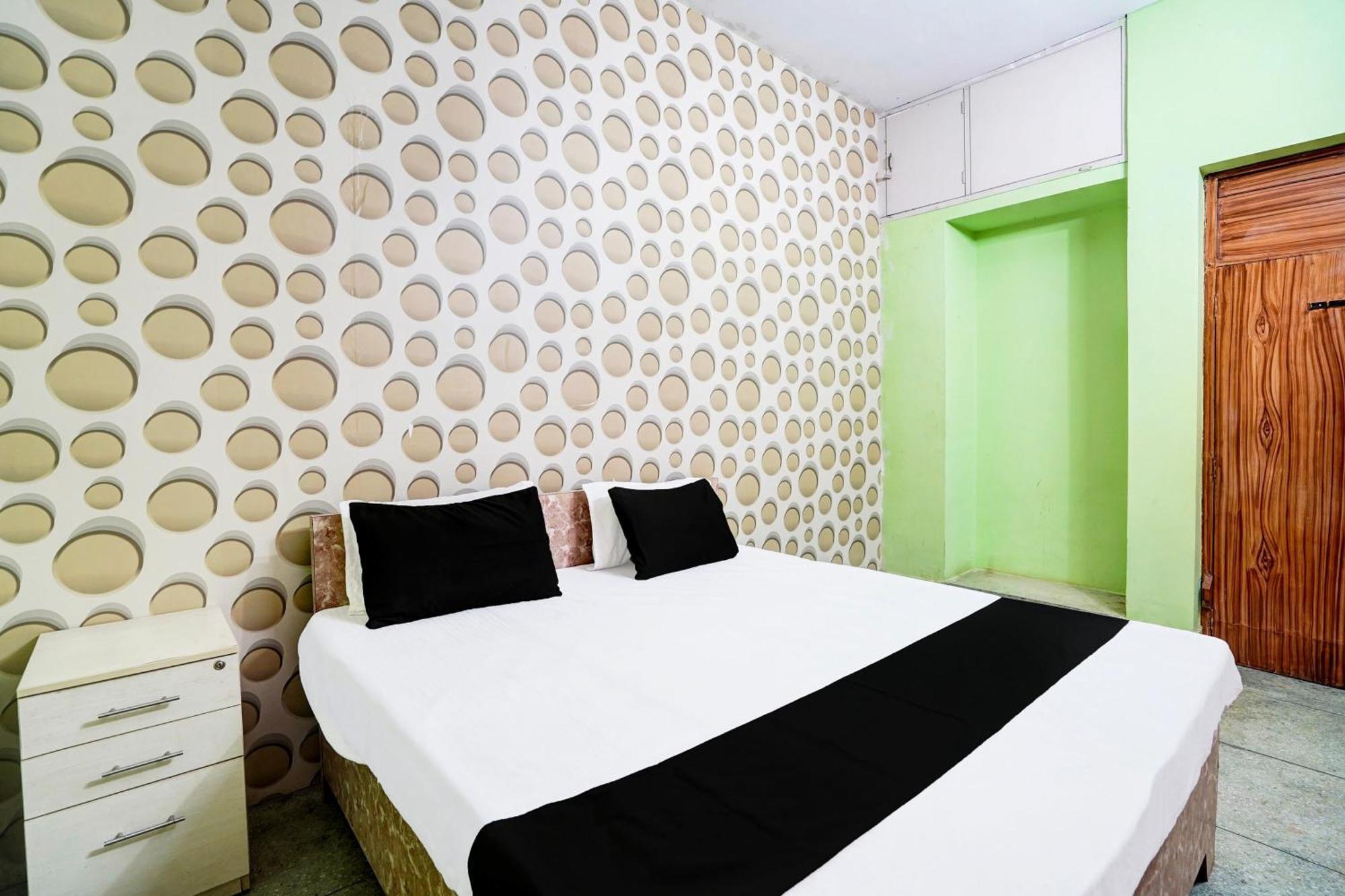 Hotel O Pearl Banquet Hall Πάτνα Εξωτερικό φωτογραφία